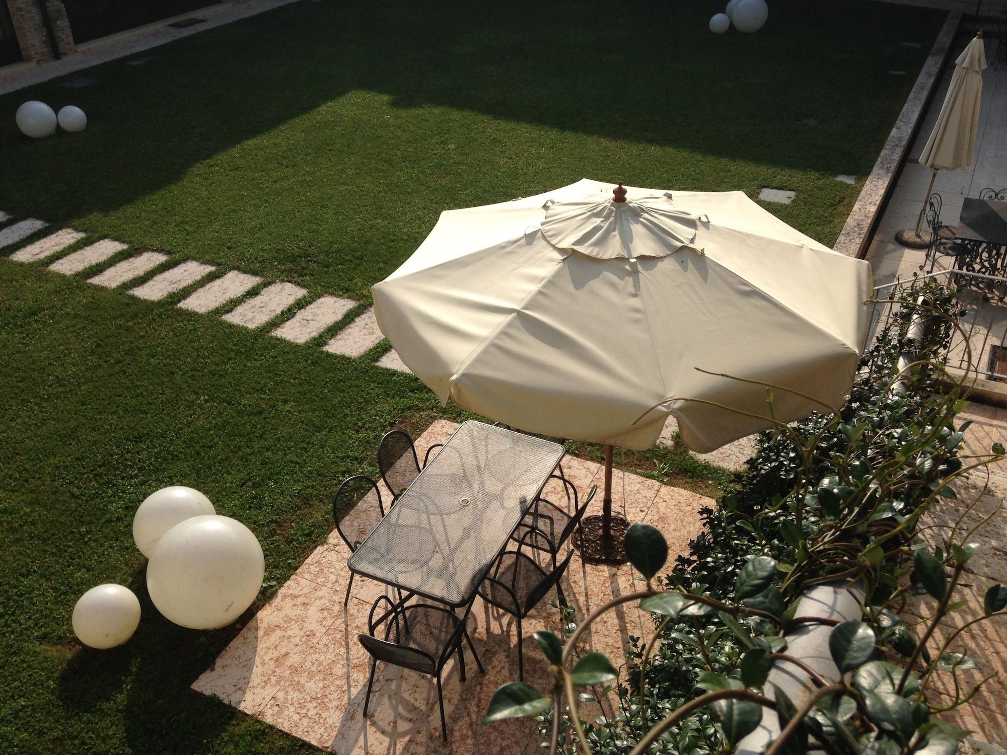 Relais Corte Paradiso Peschiera del Garda Eksteriør billede
